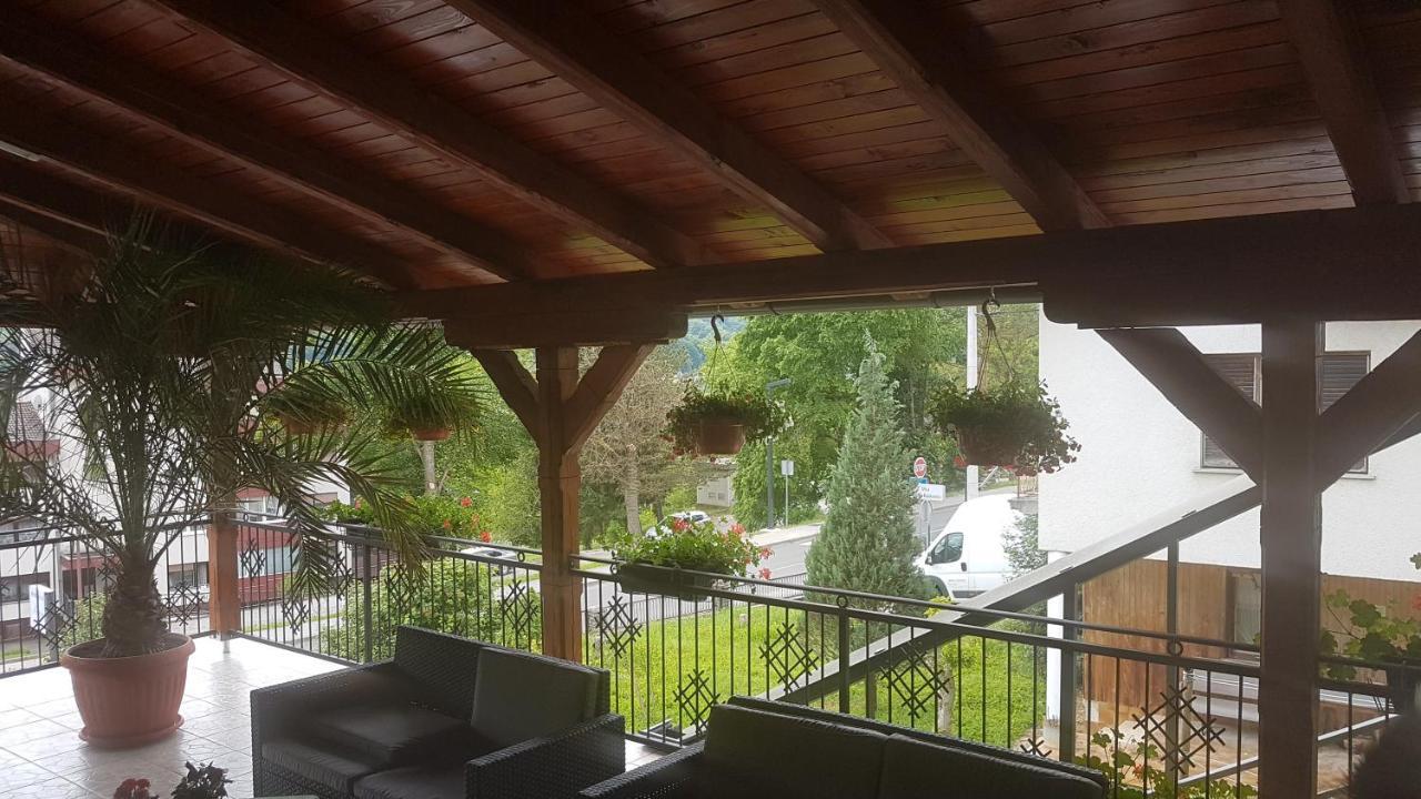 Apartmani Ksenija Krapinske Toplice Zewnętrze zdjęcie