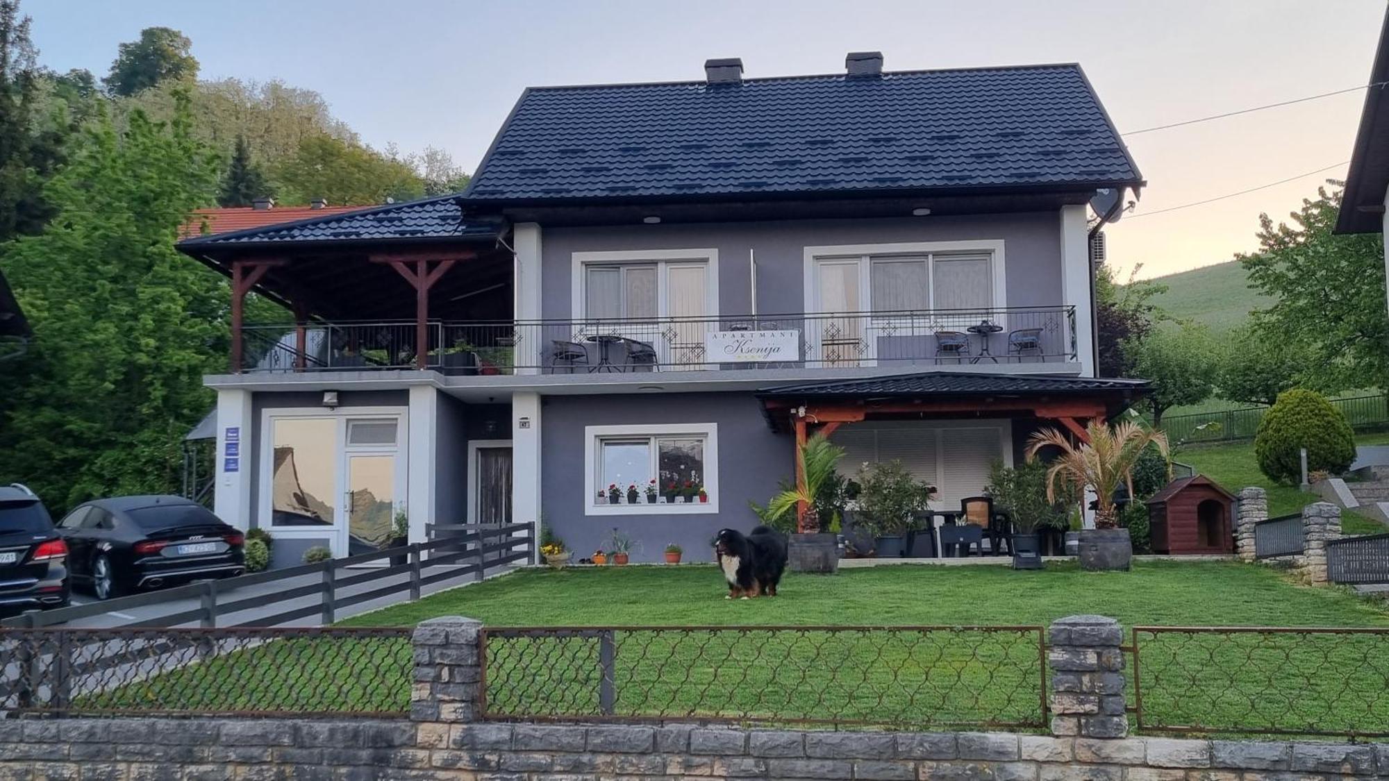 Apartmani Ksenija Krapinske Toplice Zewnętrze zdjęcie
