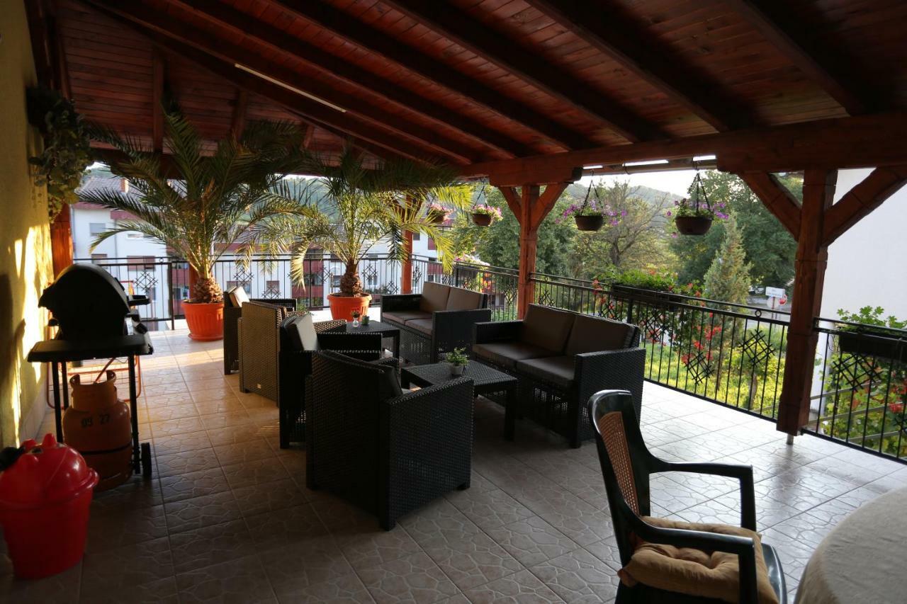 Apartmani Ksenija Krapinske Toplice Zewnętrze zdjęcie