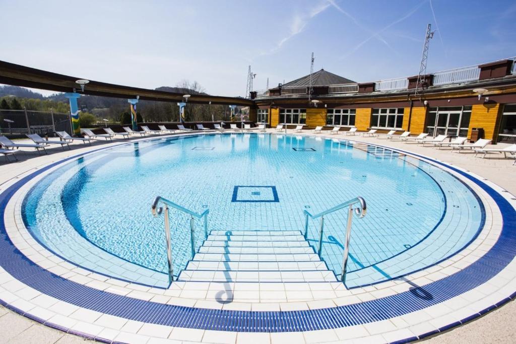 Apartmani Ksenija Krapinske Toplice Zewnętrze zdjęcie